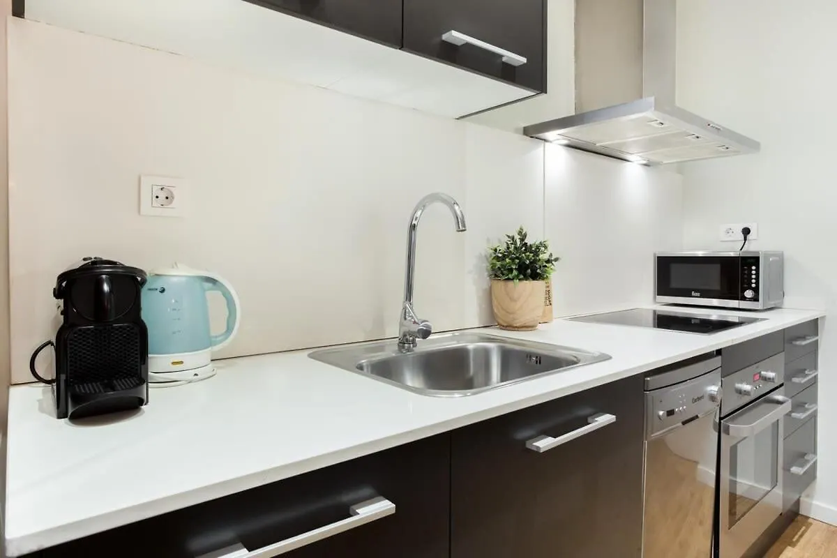 Centric 3Bedroom In Las Ramblas 2 1B バルセロナ スペイン
